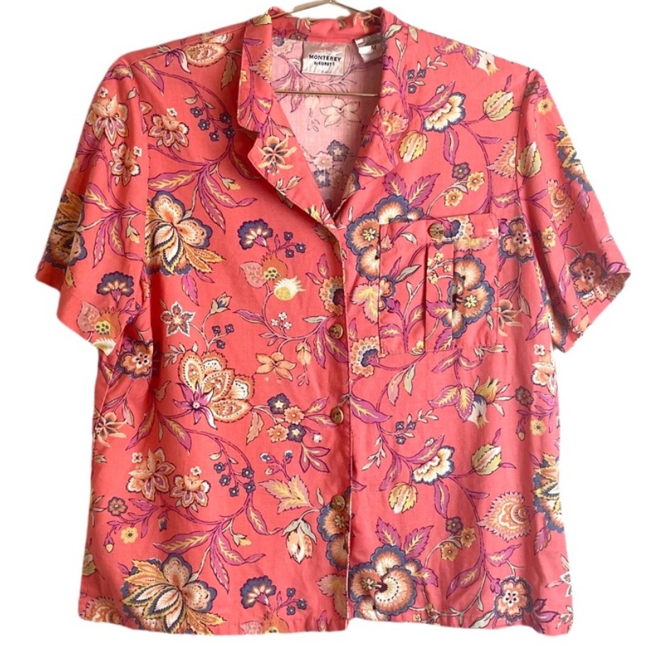 Monterey By Koret Vintage Button Down Floral Patterned Short Sleeve Collared Top